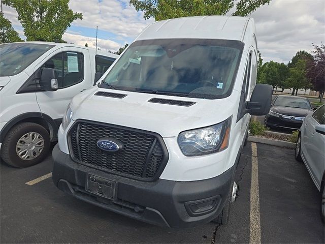 2023 Ford Transit Base