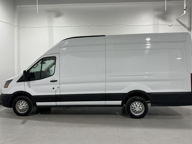 2023 Ford Transit Base