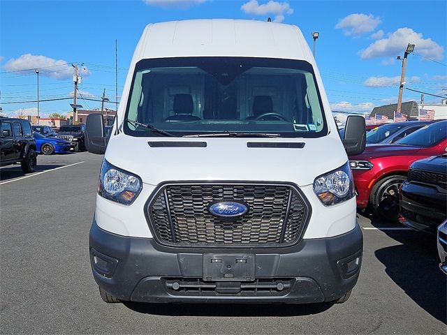 2023 Ford Transit Base