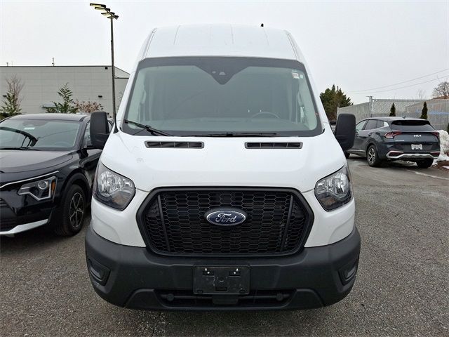 2023 Ford Transit Base