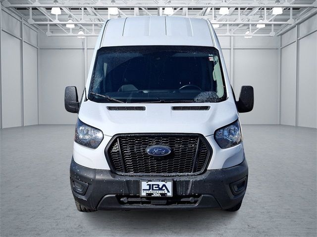 2023 Ford Transit Base