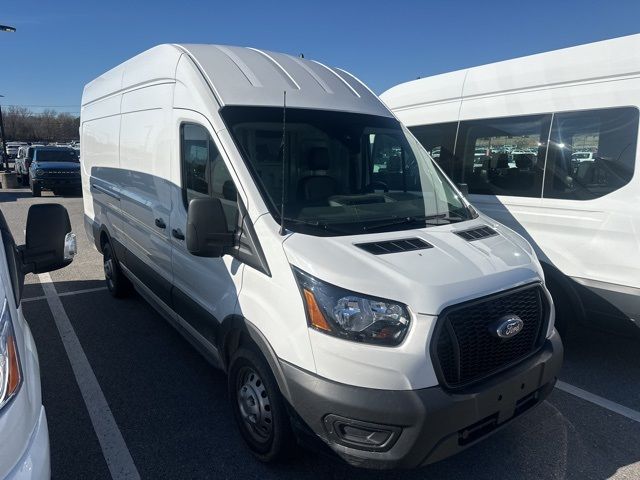 2023 Ford Transit Base