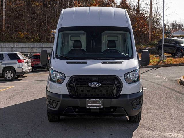 2023 Ford Transit Base