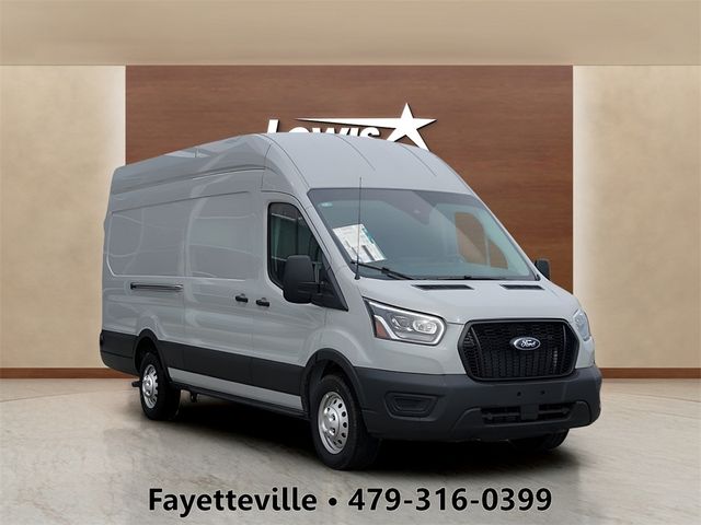 2023 Ford Transit Base