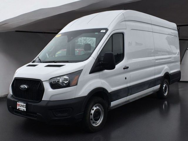 2023 Ford Transit Base