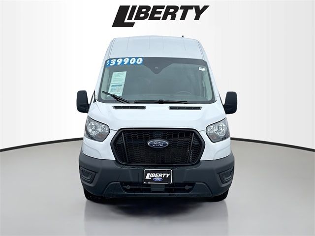 2023 Ford Transit Base