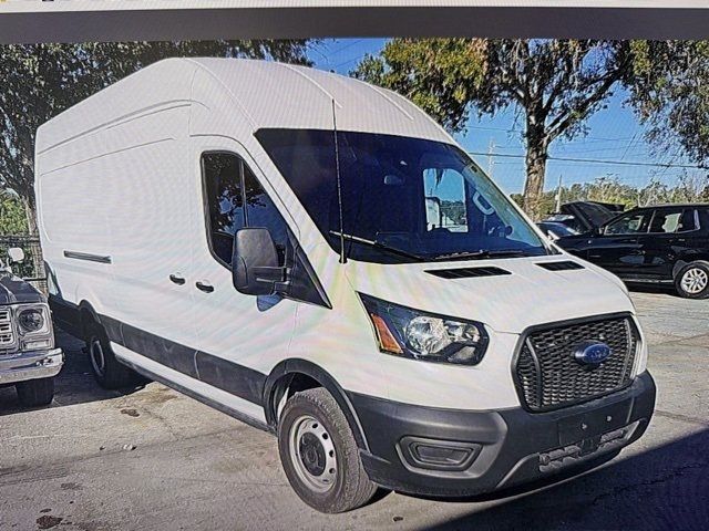 2023 Ford Transit Base