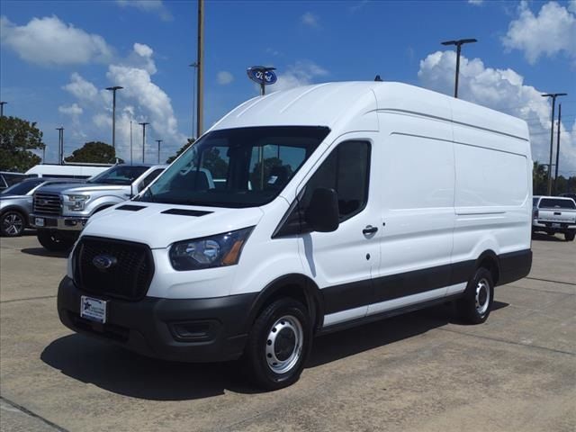 2023 Ford Transit Base