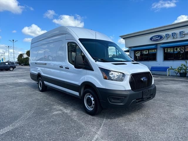 2023 Ford Transit Base