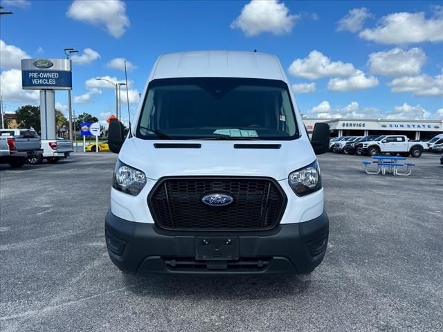 2023 Ford Transit Base