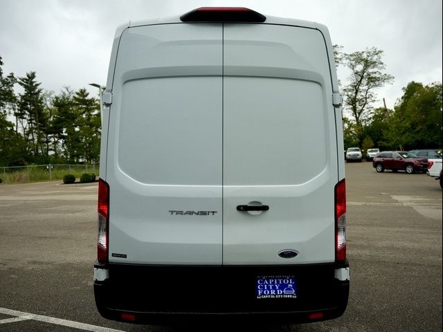 2023 Ford Transit Base