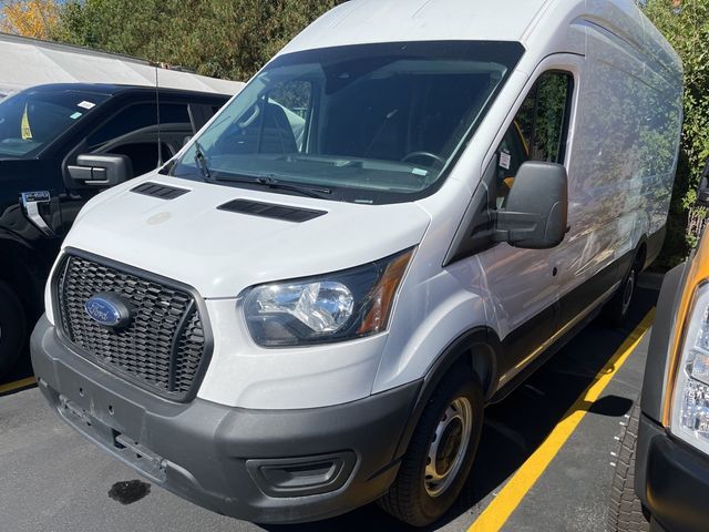 2023 Ford Transit Base