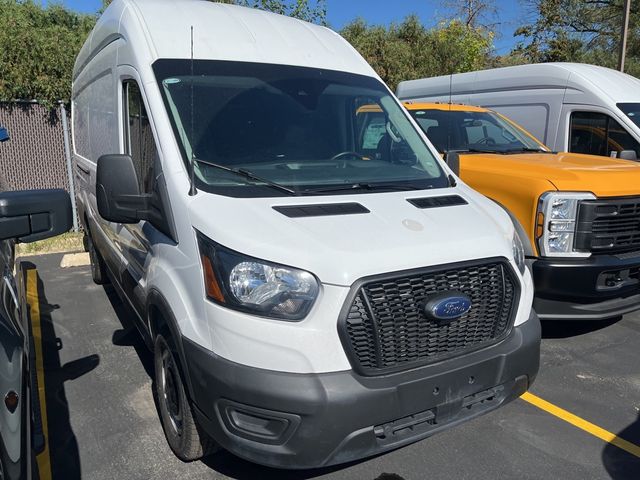 2023 Ford Transit Base