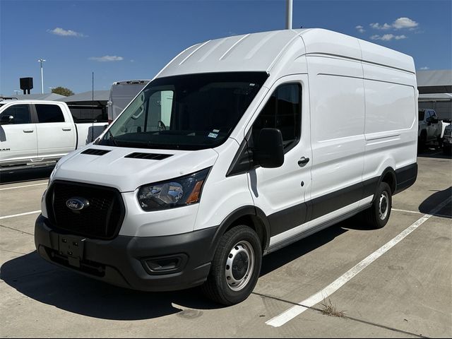 2023 Ford Transit Base