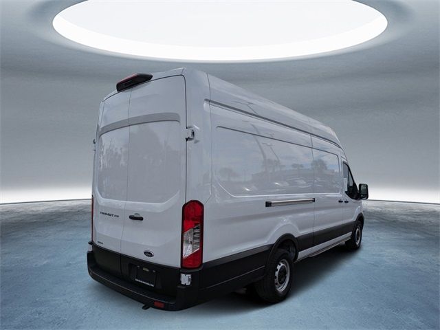 2023 Ford Transit Base