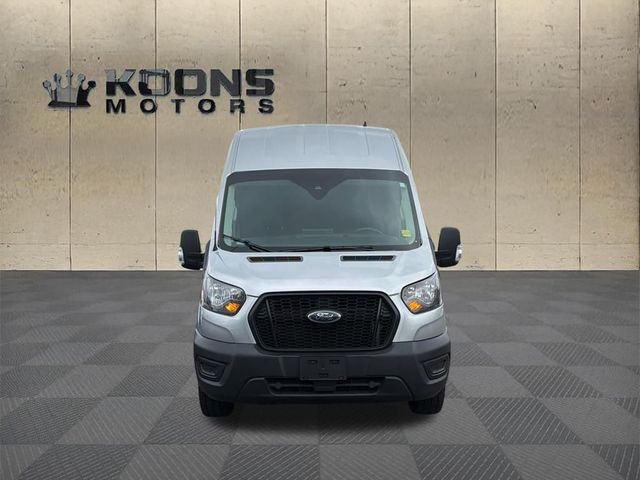2023 Ford Transit Base