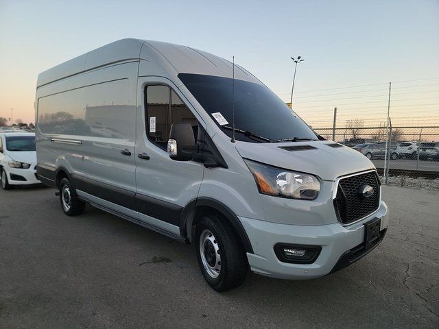 2023 Ford Transit Base