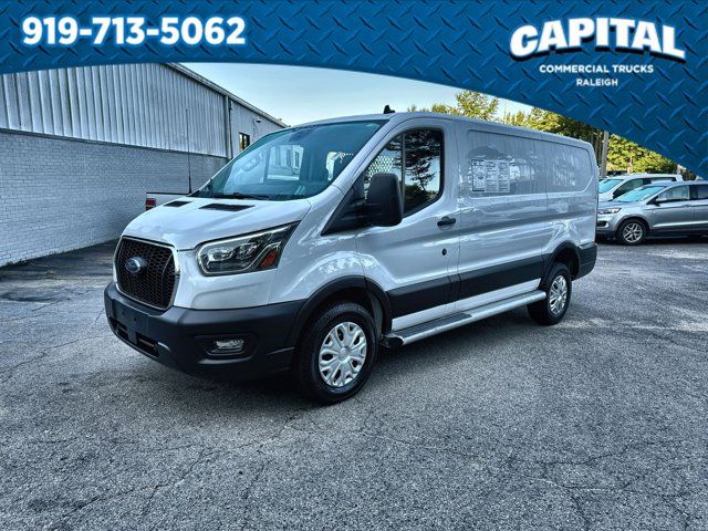 2023 Ford Transit Base