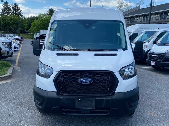 2023 Ford Transit Base
