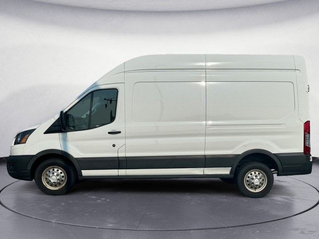 2023 Ford Transit Base