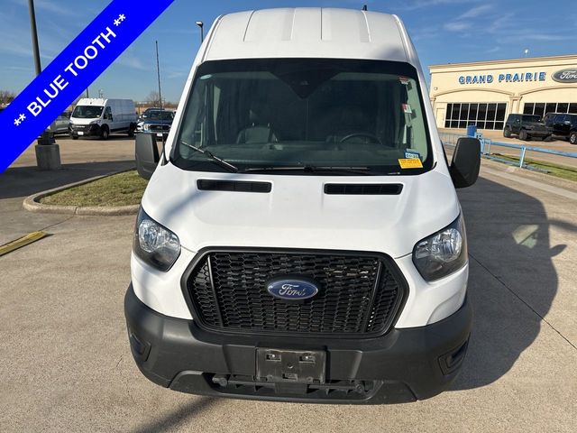 2023 Ford Transit Base