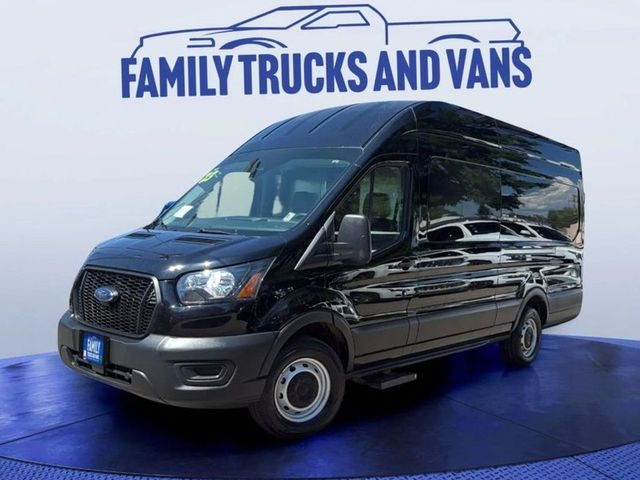 2023 Ford Transit Base