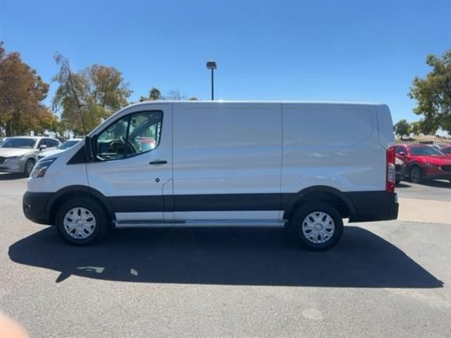 2023 Ford Transit Base