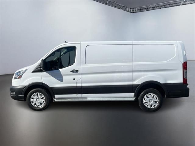 2023 Ford Transit Base