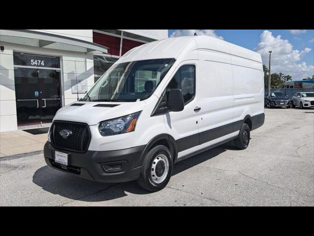 2023 Ford Transit Base