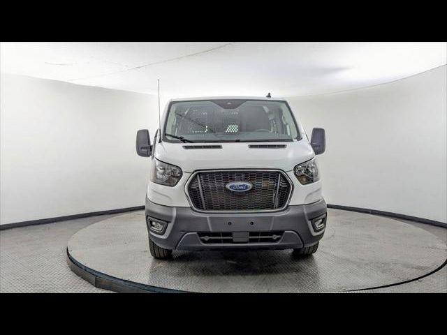 2023 Ford Transit Base