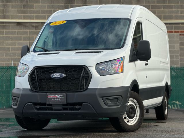 2023 Ford Transit Base