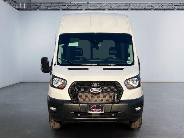 2023 Ford Transit Base