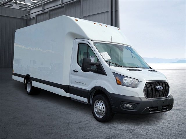 2023 Ford Transit Base