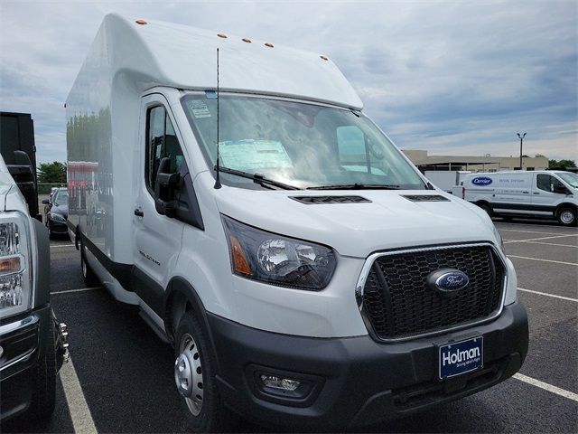 2023 Ford Transit Base