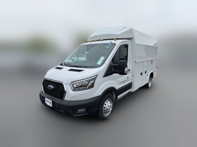 2023 Ford Transit Base
