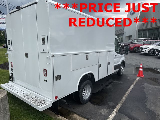 2023 Ford Transit Base