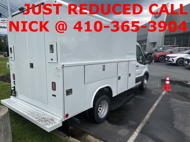 2023 Ford Transit Base