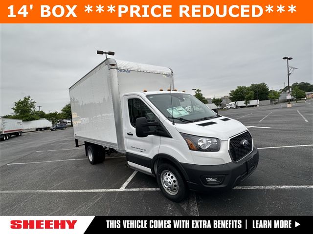 2023 Ford Transit Base