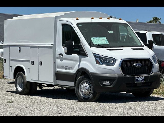 2023 Ford Transit Base