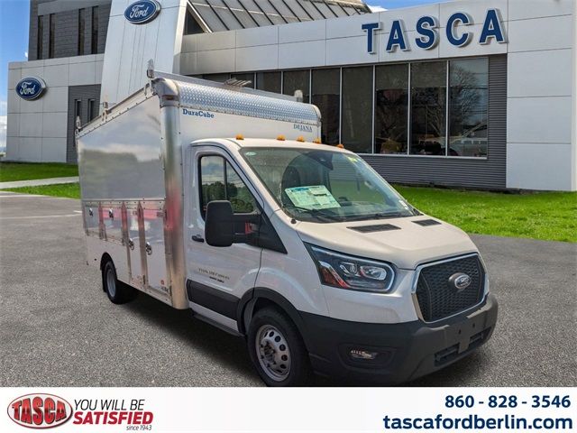 2023 Ford Transit Base