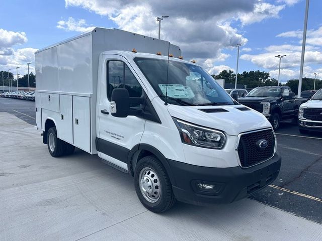 2023 Ford Transit Base