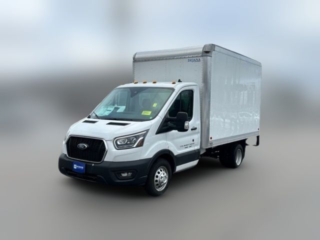 2023 Ford Transit Base