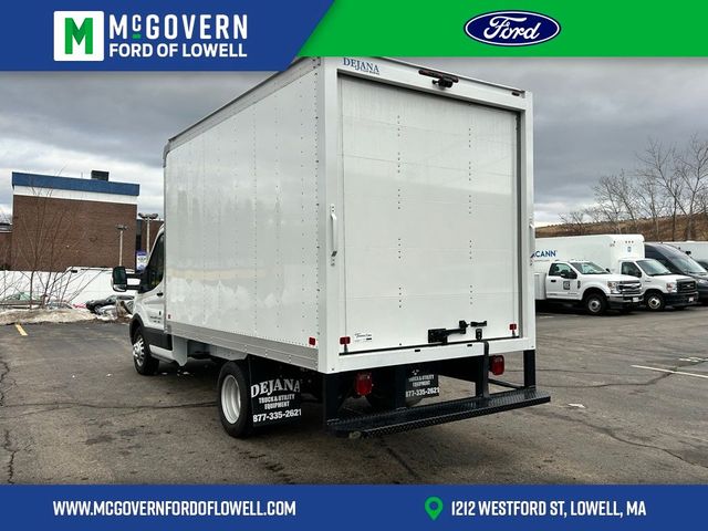 2023 Ford Transit Base