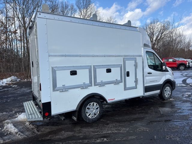 2023 Ford Transit Base