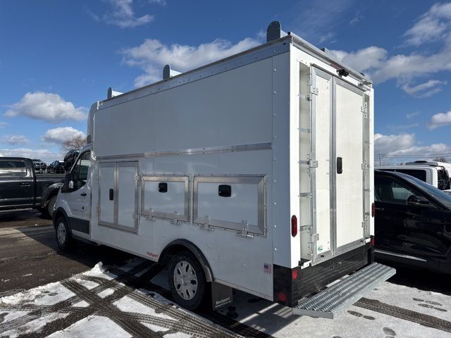 2023 Ford Transit Base