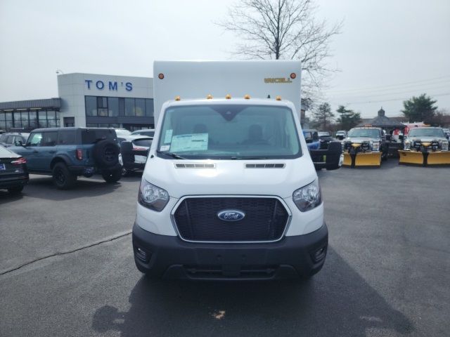 2023 Ford Transit Base