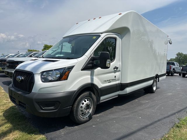 2023 Ford Transit Base