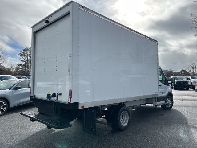 2023 Ford Transit Base
