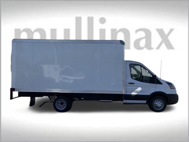 2023 Ford Transit Base