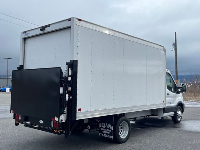 2023 Ford Transit Base